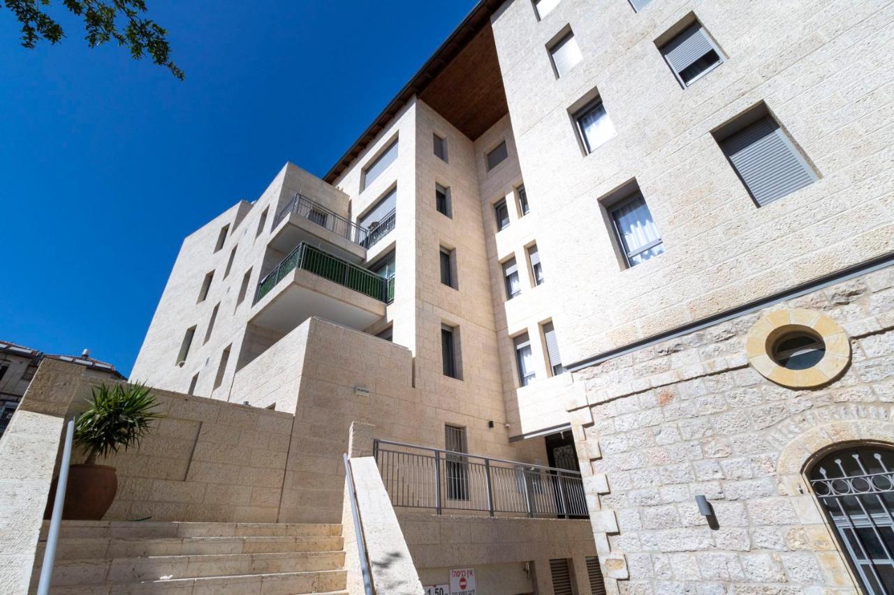 The Haneviim Suites - Isrentals Jerusalem Exterior photo